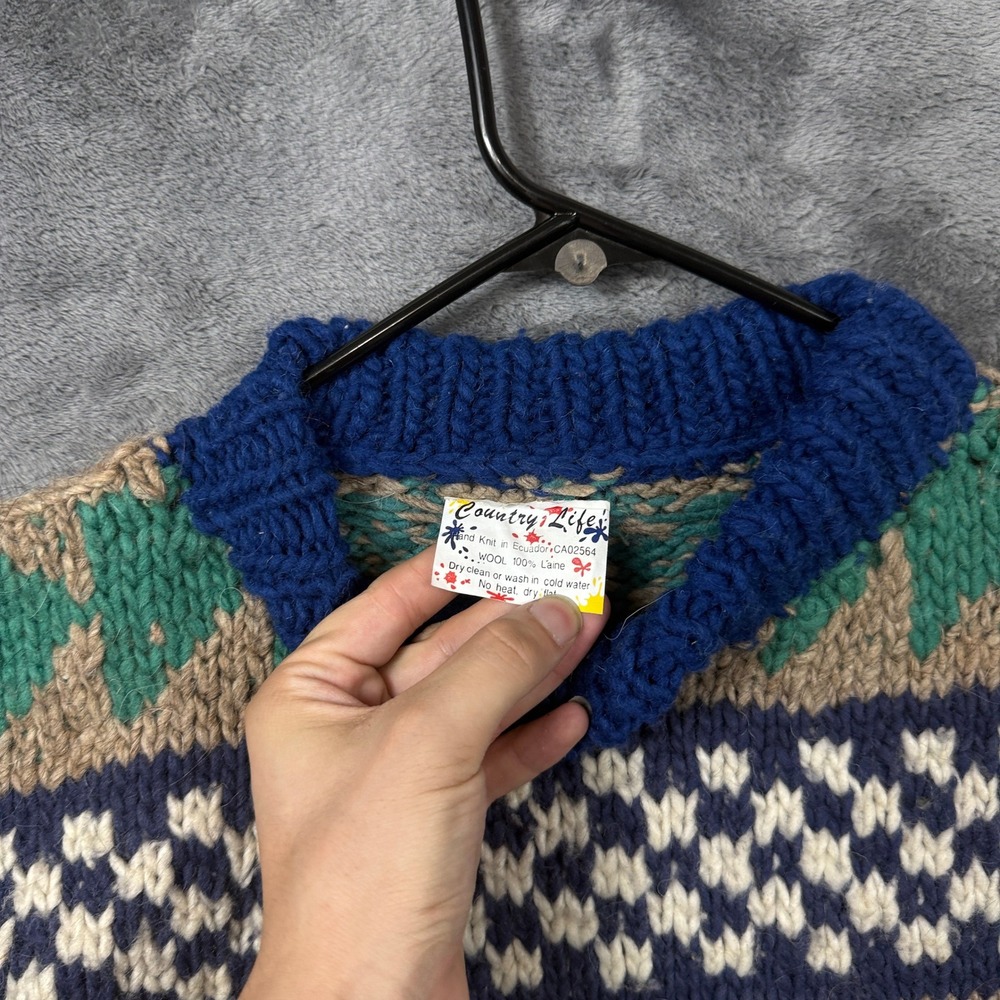 Country Life Sweater Mens L Multi-Color Hand Knit Wool Geometric Fair Isle 8485 - Picture 2 of 7